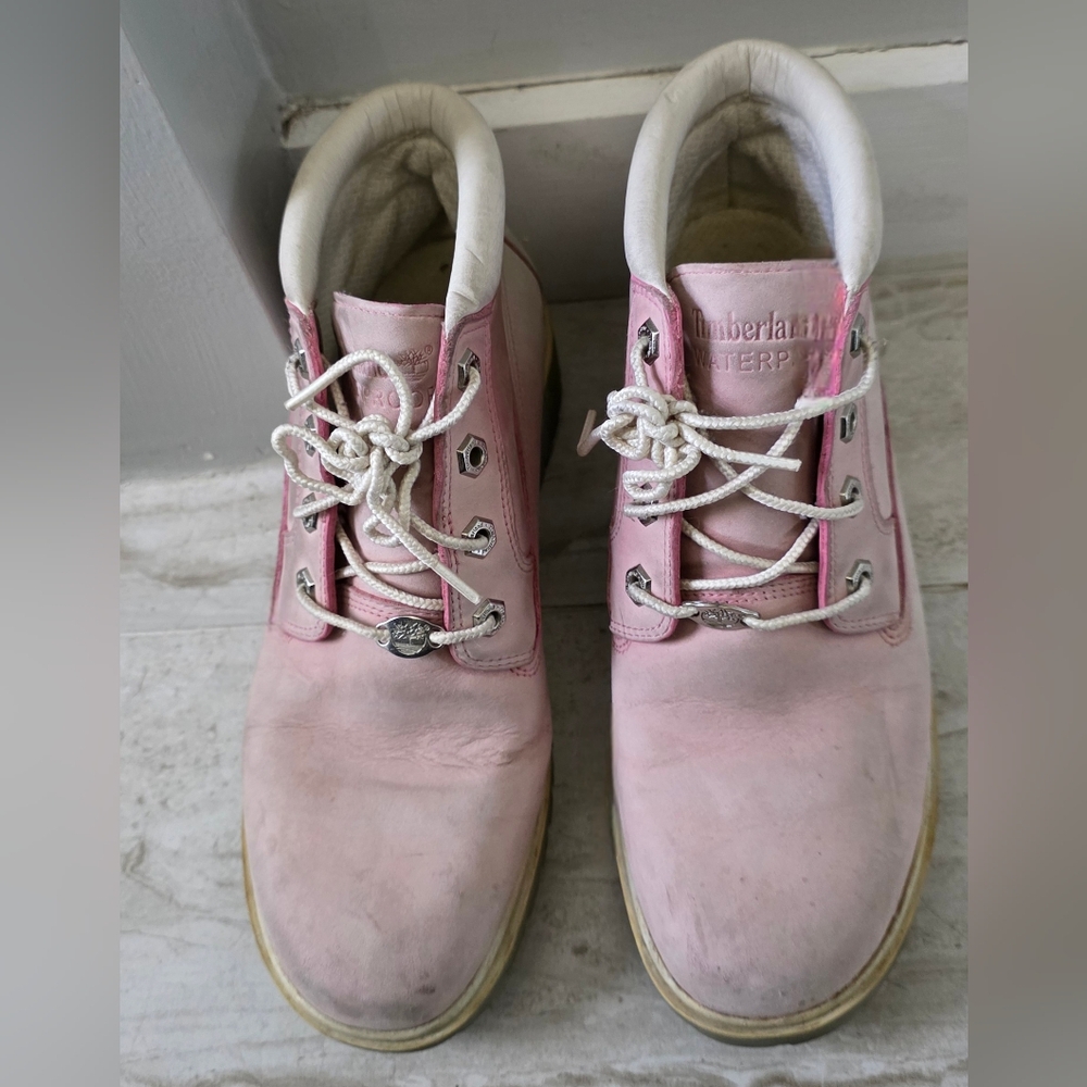 Timberland Women's Light Pink Ankle Boots Size 8.5 M